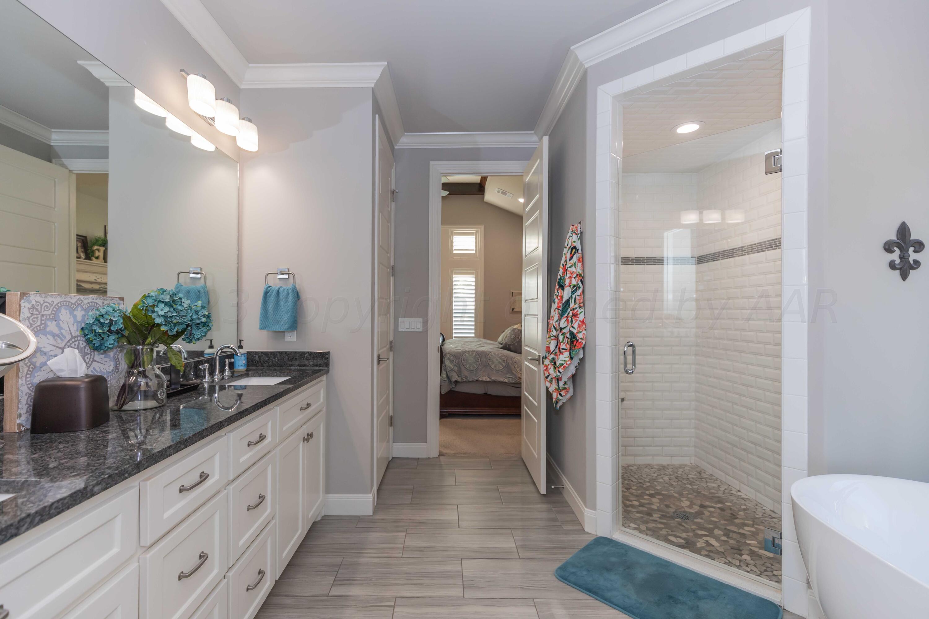 5402 Wesley Road Amarillo, TX 79119 - Photo 25 of 48 MASTER BATH VIEW 5