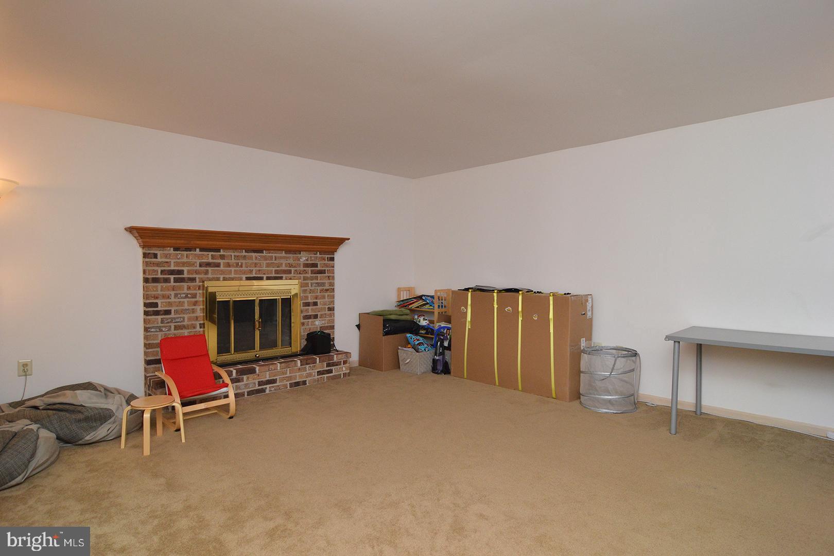 56 Rim View Lane Reading, PA 19607 - Photo 21 of 43 Family Room