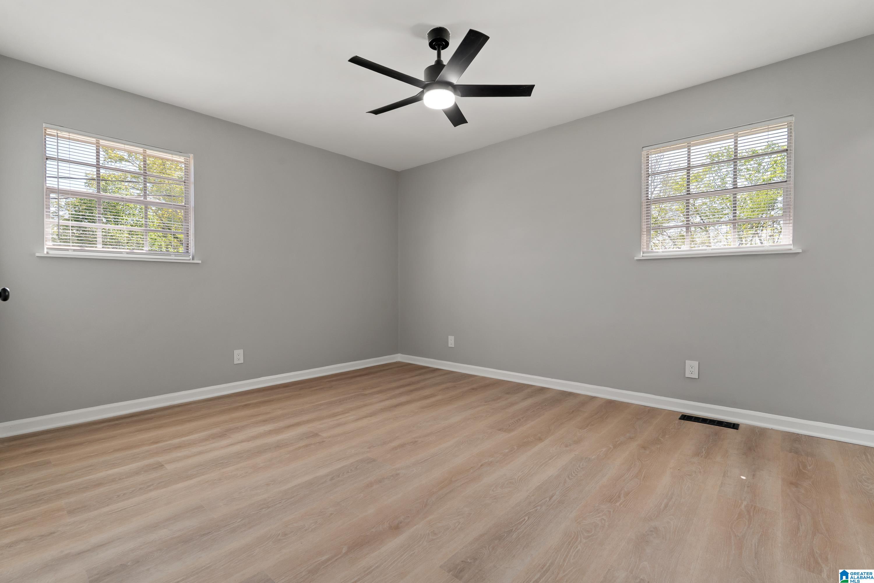 711 Hilltop Road Warrior, AL 35180 - Photo 20 of 51