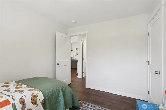 $1,049,000 | 110 Northwest 188th Street, Shoreline, WA 98177