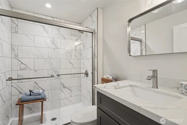 $1,049,000 | 110 Northwest 188th Street, Shoreline, WA 98177