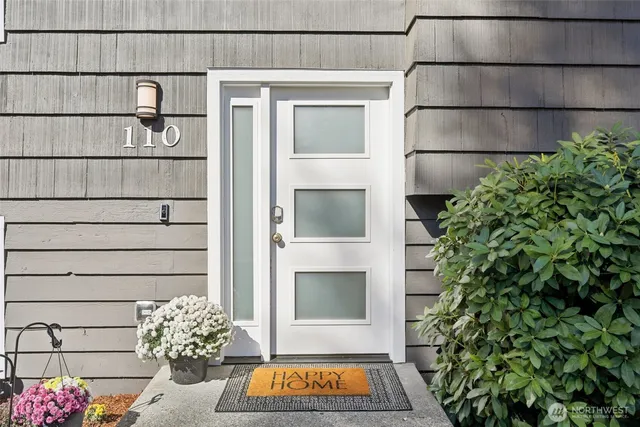 $1,049,000 | 110 Northwest 188th Street, Shoreline, WA 98177