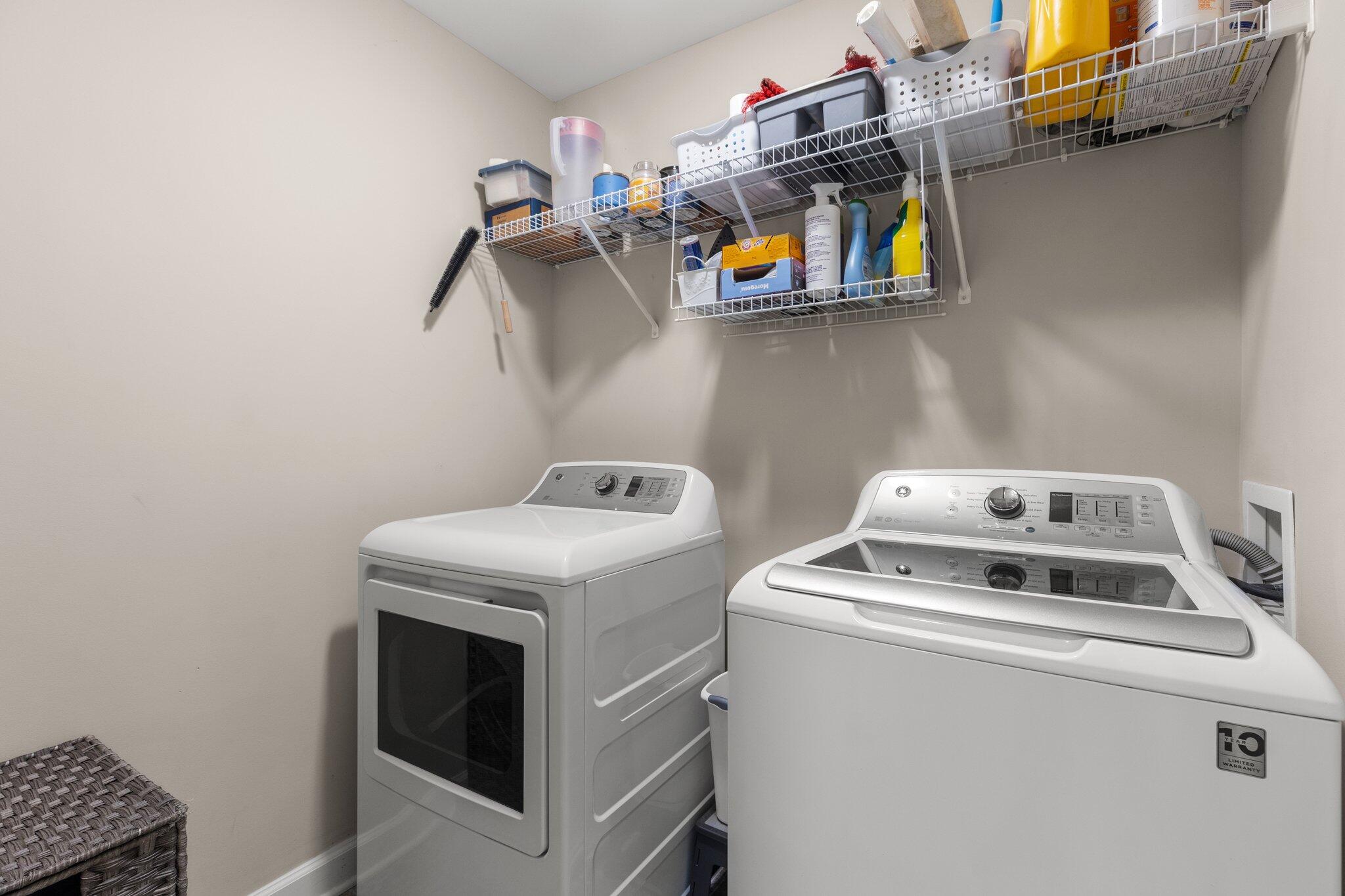 3057 Sandersville Road Lexington, KY 40511 - Photo 30 of 34 laundry