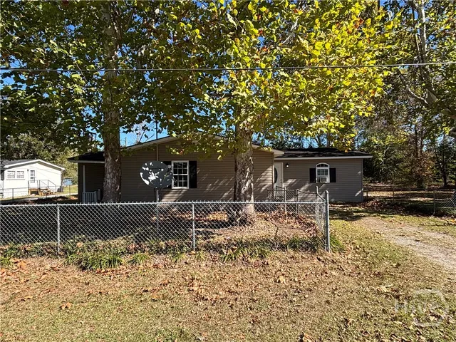 $150,000 | 312 Mullis Street, Dexter, GA 31019