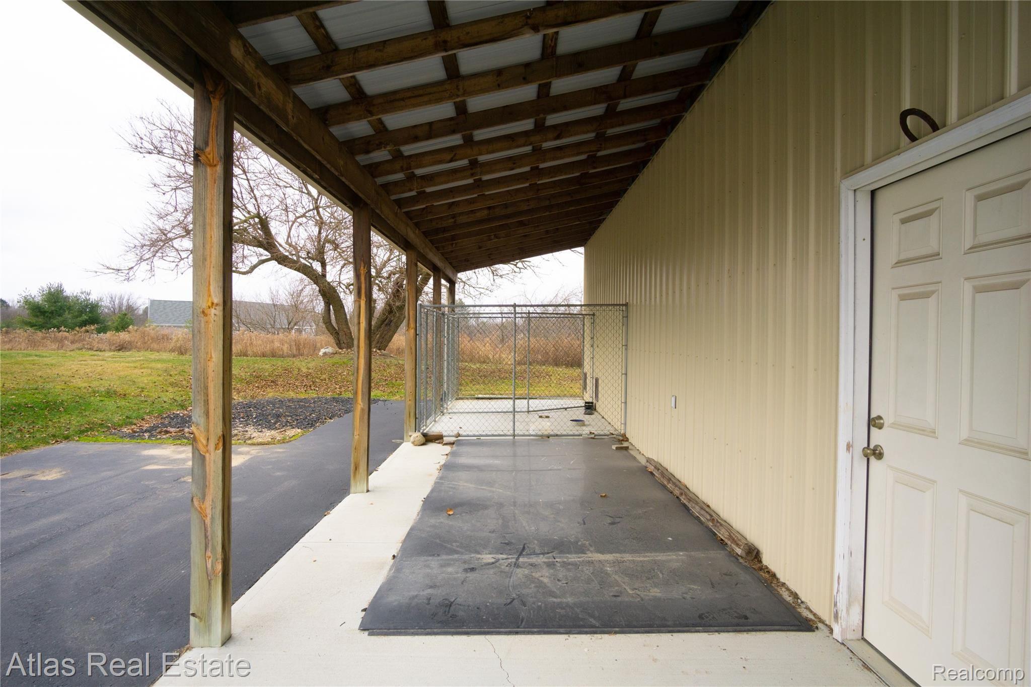 7217 Perry Road Grand Blanc, MI 48439 - Photo 23 of 84 Exteriors (23 of 25).jpg