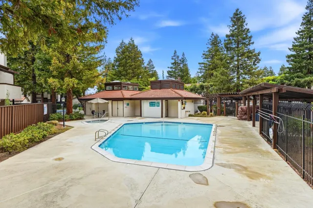$778,000 | 1400 Bowe Avenue, Unit 1106, Santa Clara, CA 95051