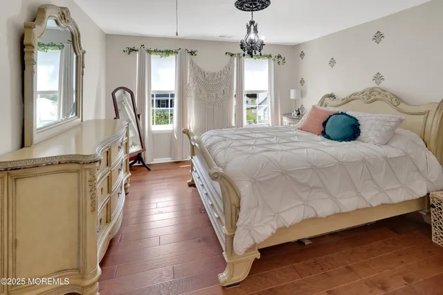 $999,999 | 21 Christopher Drive, Howell, NJ 07731