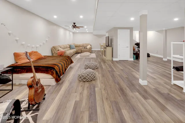 $999,999 | 21 Christopher Drive, Howell, NJ 07731