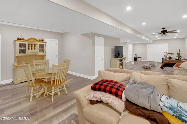 $999,999 | 21 Christopher Drive, Howell, NJ 07731