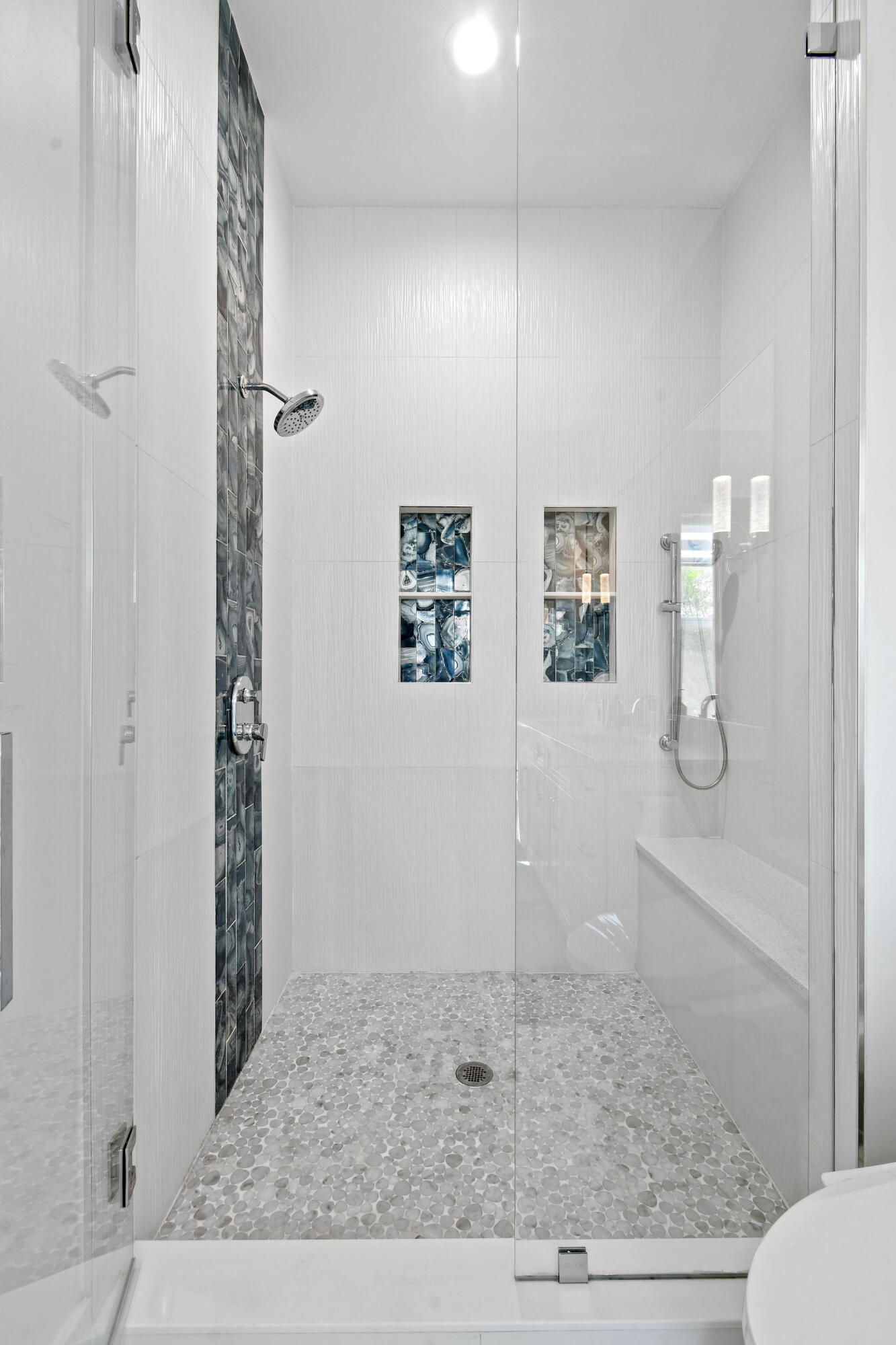 4707 Southeast Manatee Terrace Stuart, FL 34997 - Photo 24 of 68 4707SEManateeWay(38)