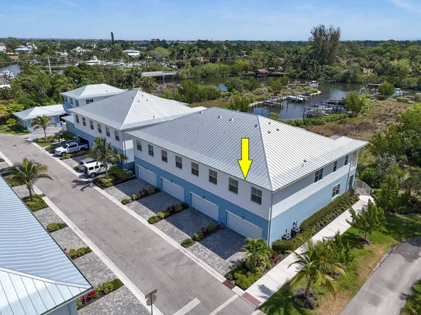 $939,000 | 4707 Southeast Manatee Terrace, Stuart, FL 34997