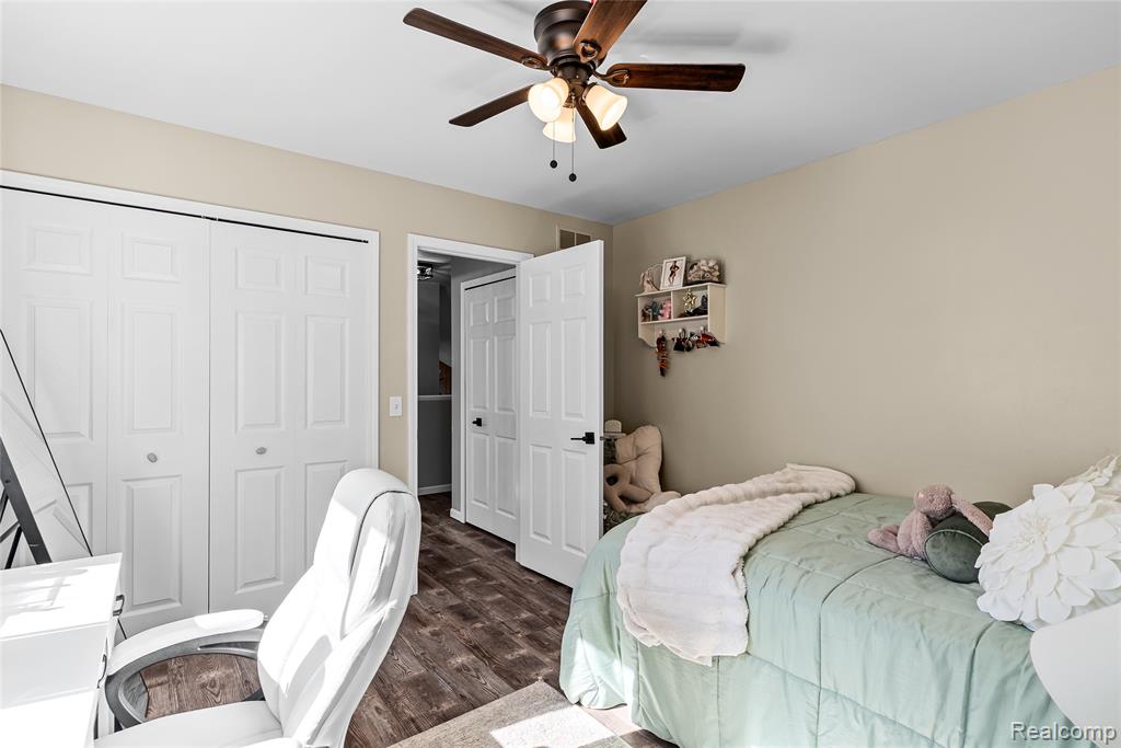 4971 North Tipsico Lake Road Hartland, MI 48353 - Photo 31 of 57 Gallery Image 31