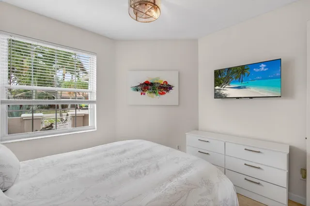 $425,000 | 6737 Southport Drive, Boynton Beach, FL 33472