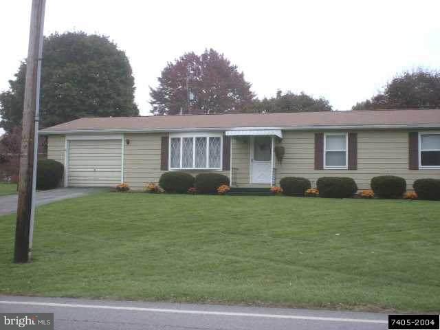 140 West Hanover Street Spring Grove, PA 17362 - Photo 1 of 5