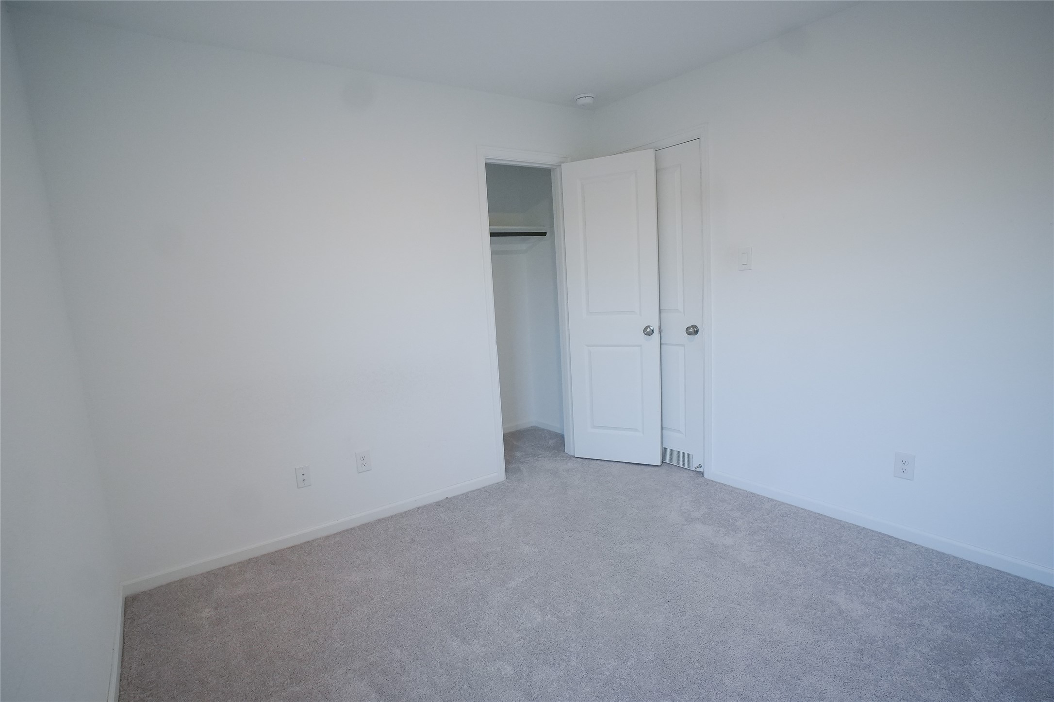 3210 Spanish Oak Lane Rosenberg, TX 77471 - Photo 23 of 29 a view of an empty room