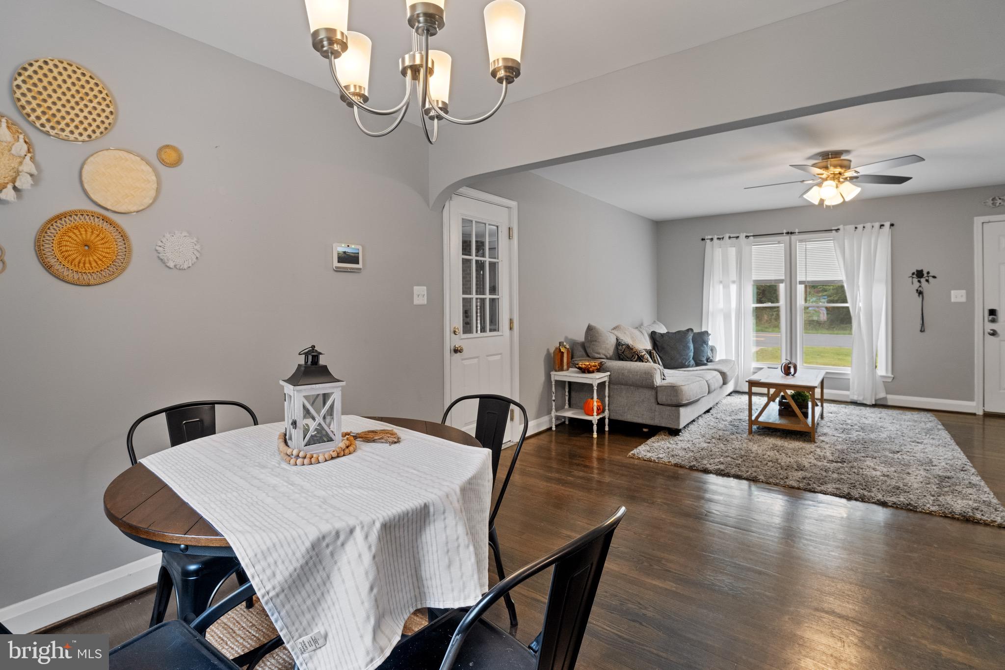 4570 Mountain Road Pasadena, MD 21122 - Photo 11 of 42