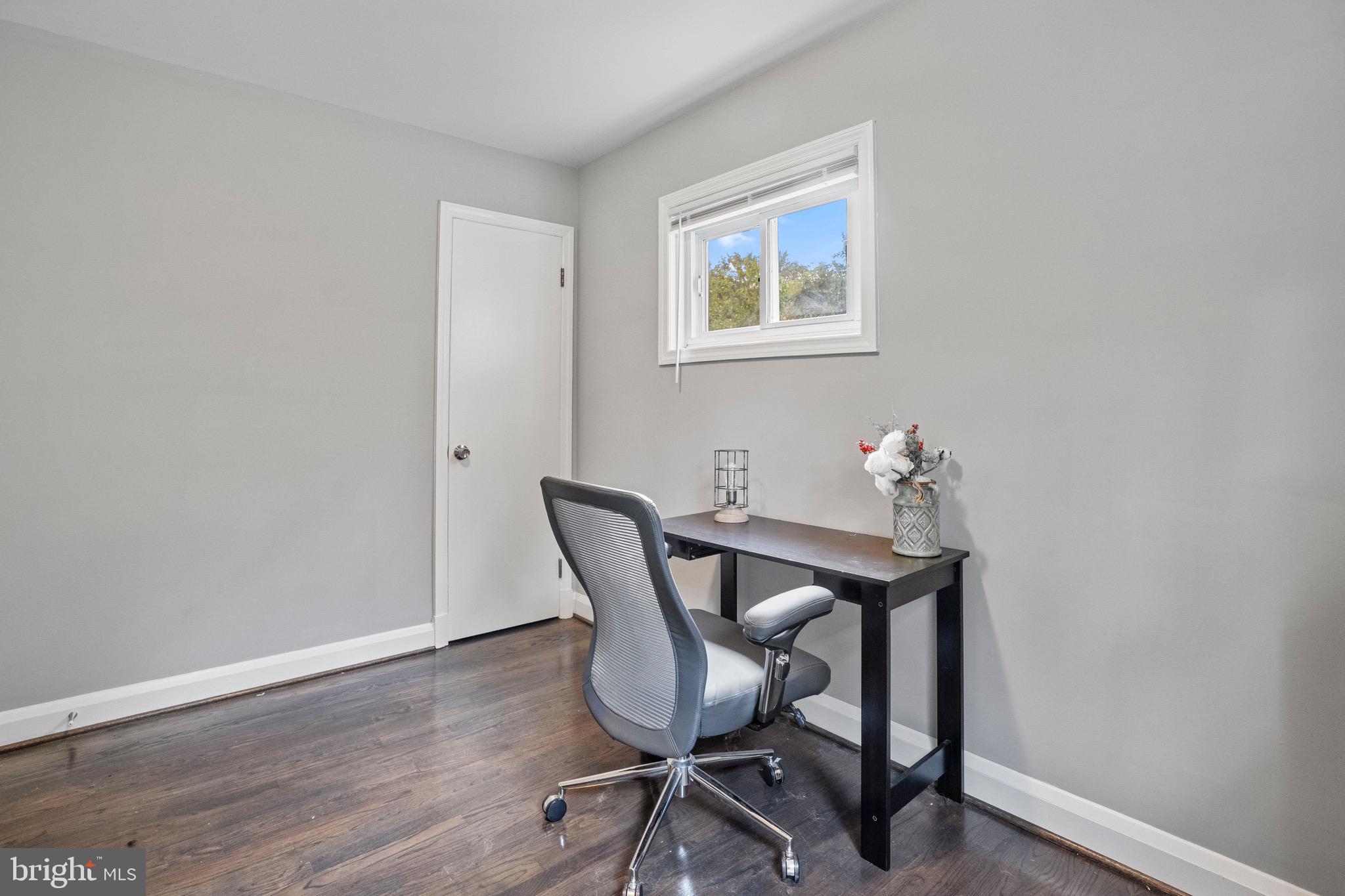 4570 Mountain Road Pasadena, MD 21122 - Photo 25 of 42