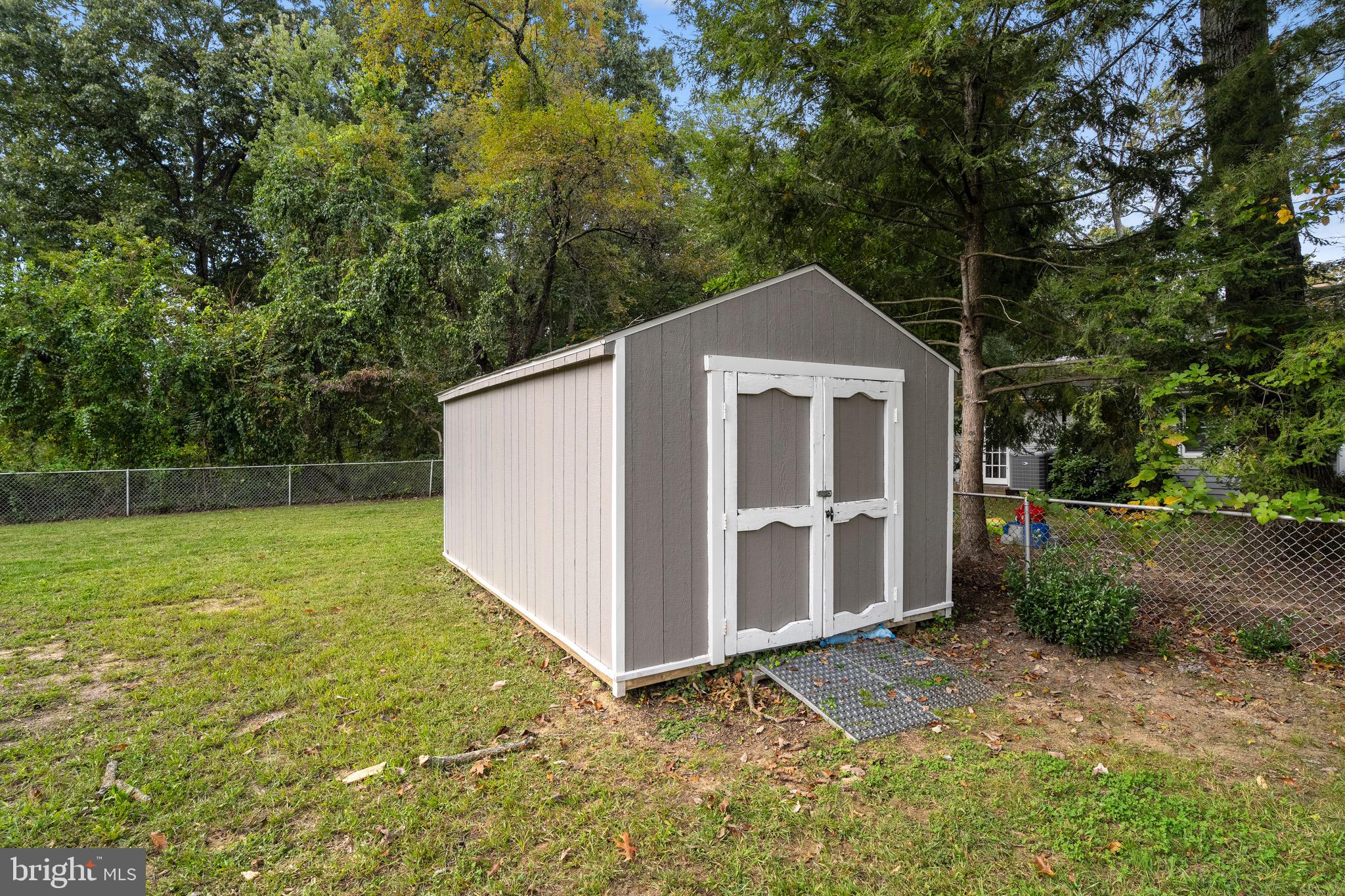 4570 Mountain Road Pasadena, MD 21122 - Photo 29 of 42