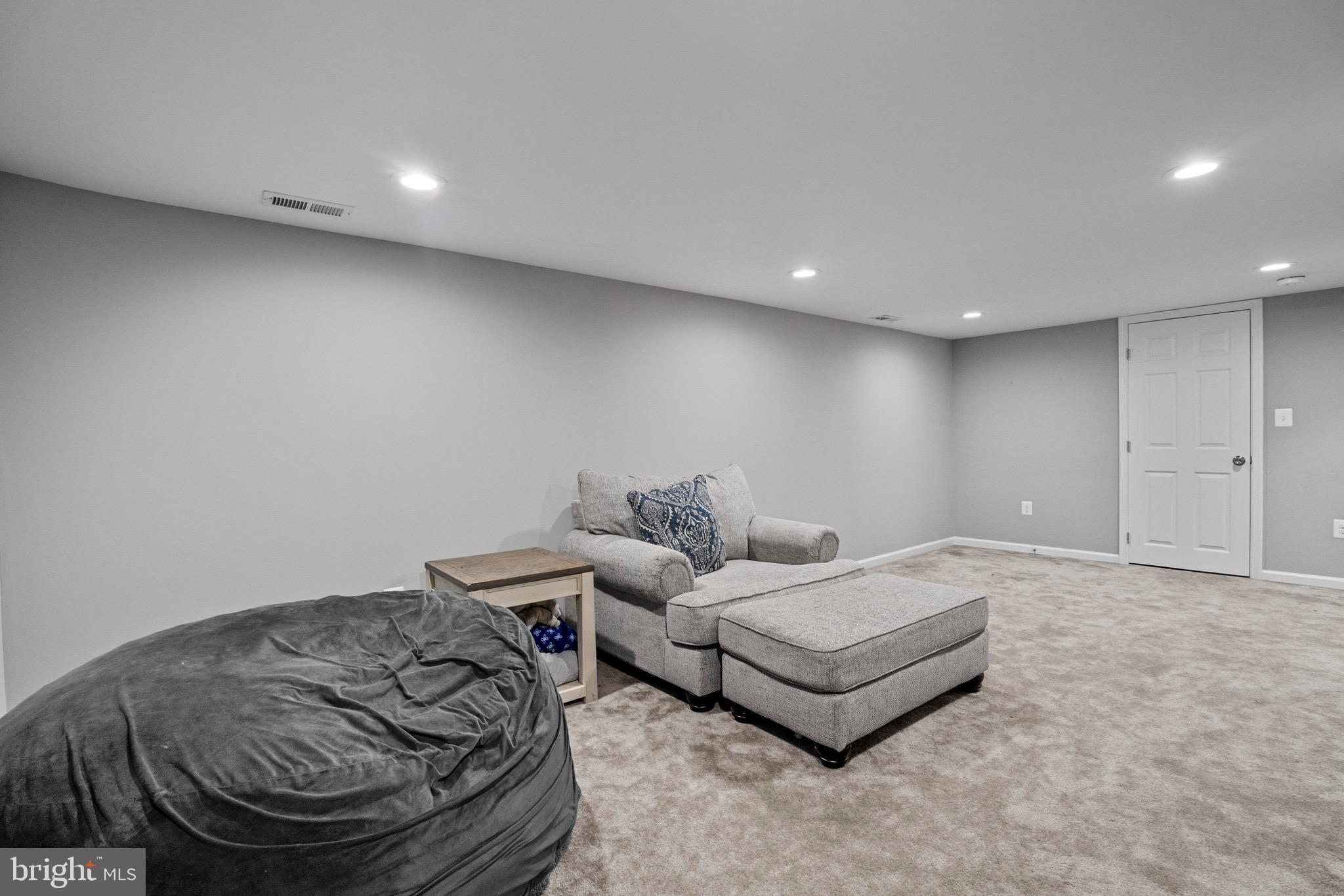 4570 Mountain Road Pasadena, MD 21122 - Photo 34 of 42