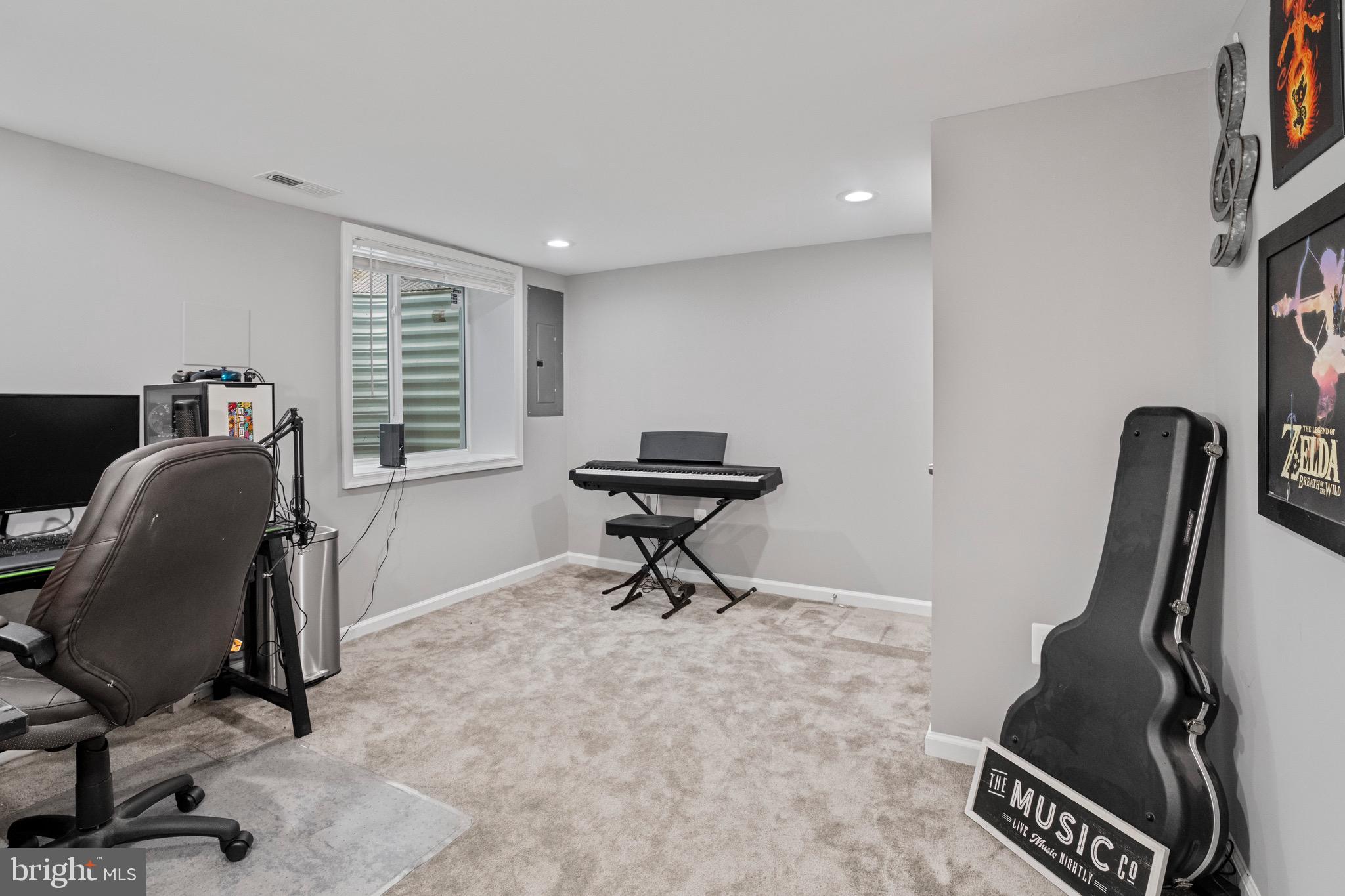 4570 Mountain Road Pasadena, MD 21122 - Photo 37 of 42