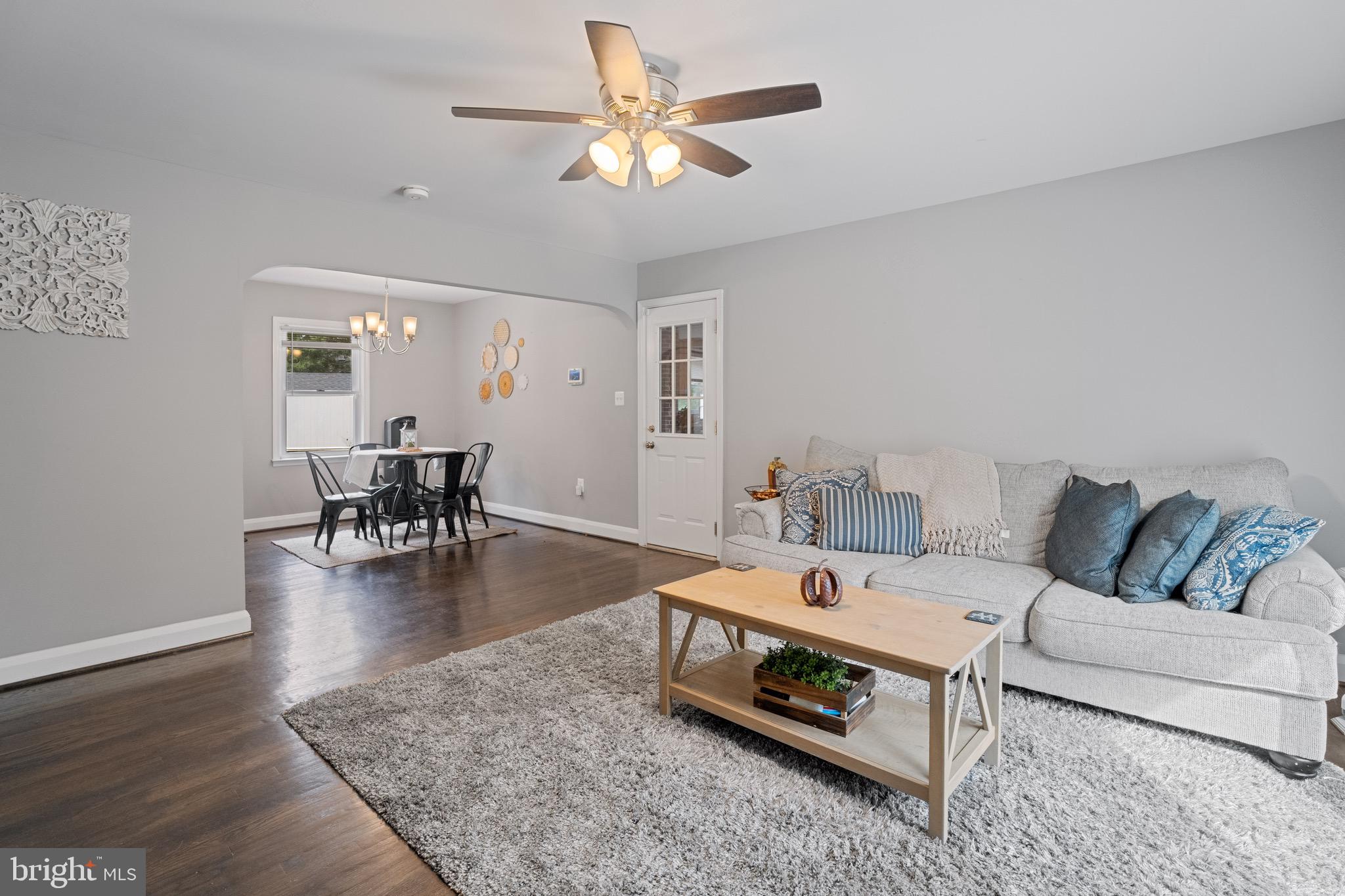 4570 Mountain Road Pasadena, MD 21122 - Photo 6 of 42