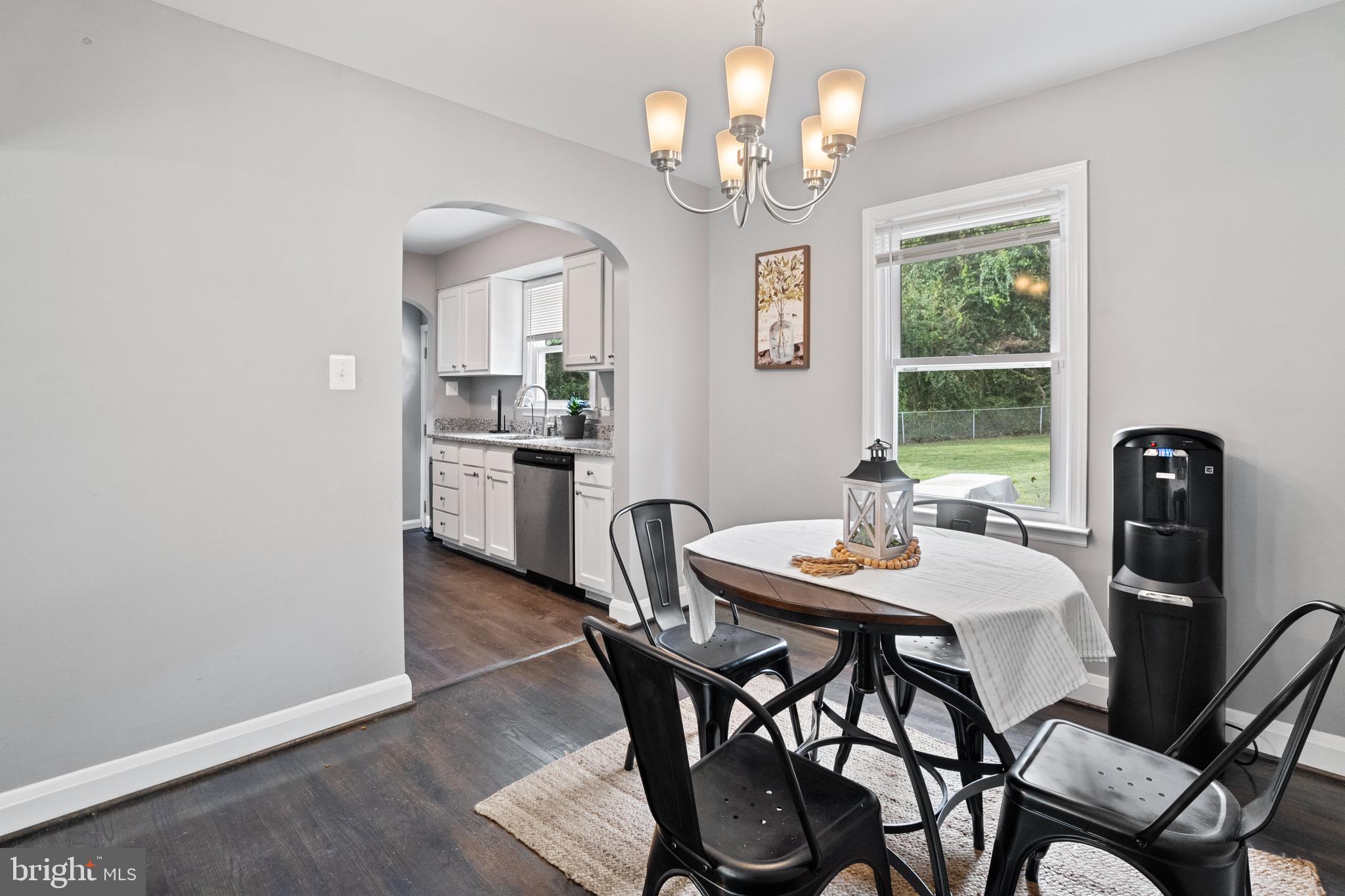 4570 Mountain Road Pasadena, MD 21122 - Photo 10 of 42