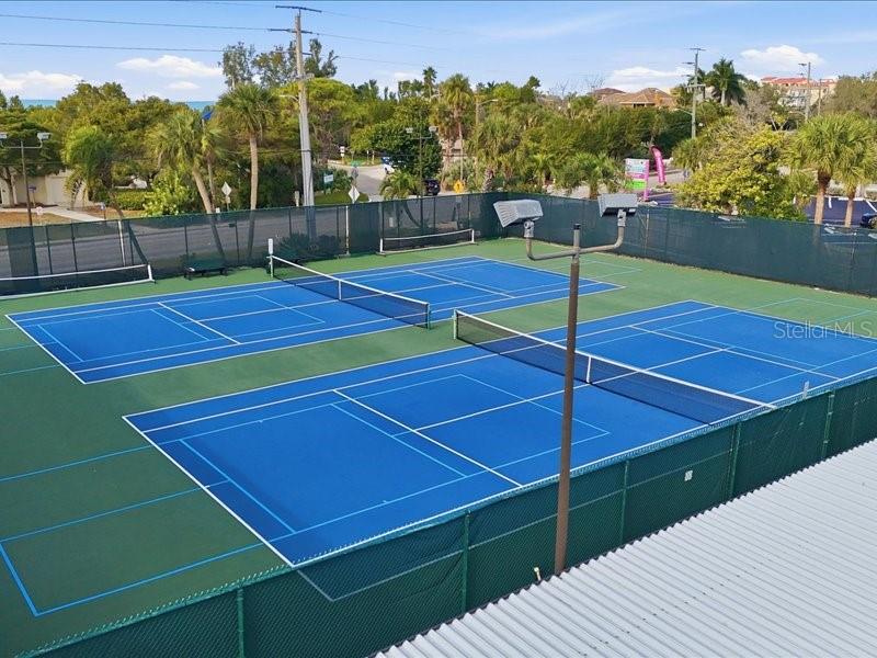 8911 Midnight Pass Road, Unit 208 Sarasota, FL 34242 - Photo 33 of 46