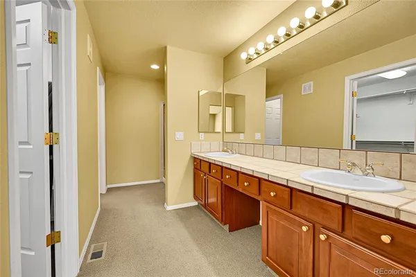 $550,000 | 22422 East Alder Drive, Aurora, CO 80016