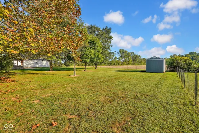 $255,000 | 1001 East 450 South, Columbus, IN 47201