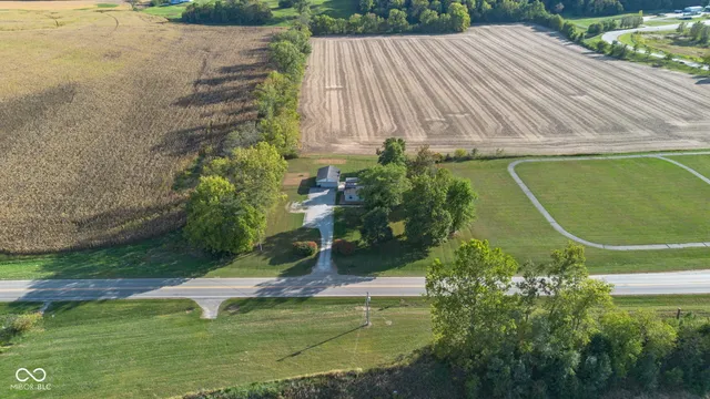 $255,000 | 1001 East 450 South, Columbus, IN 47201