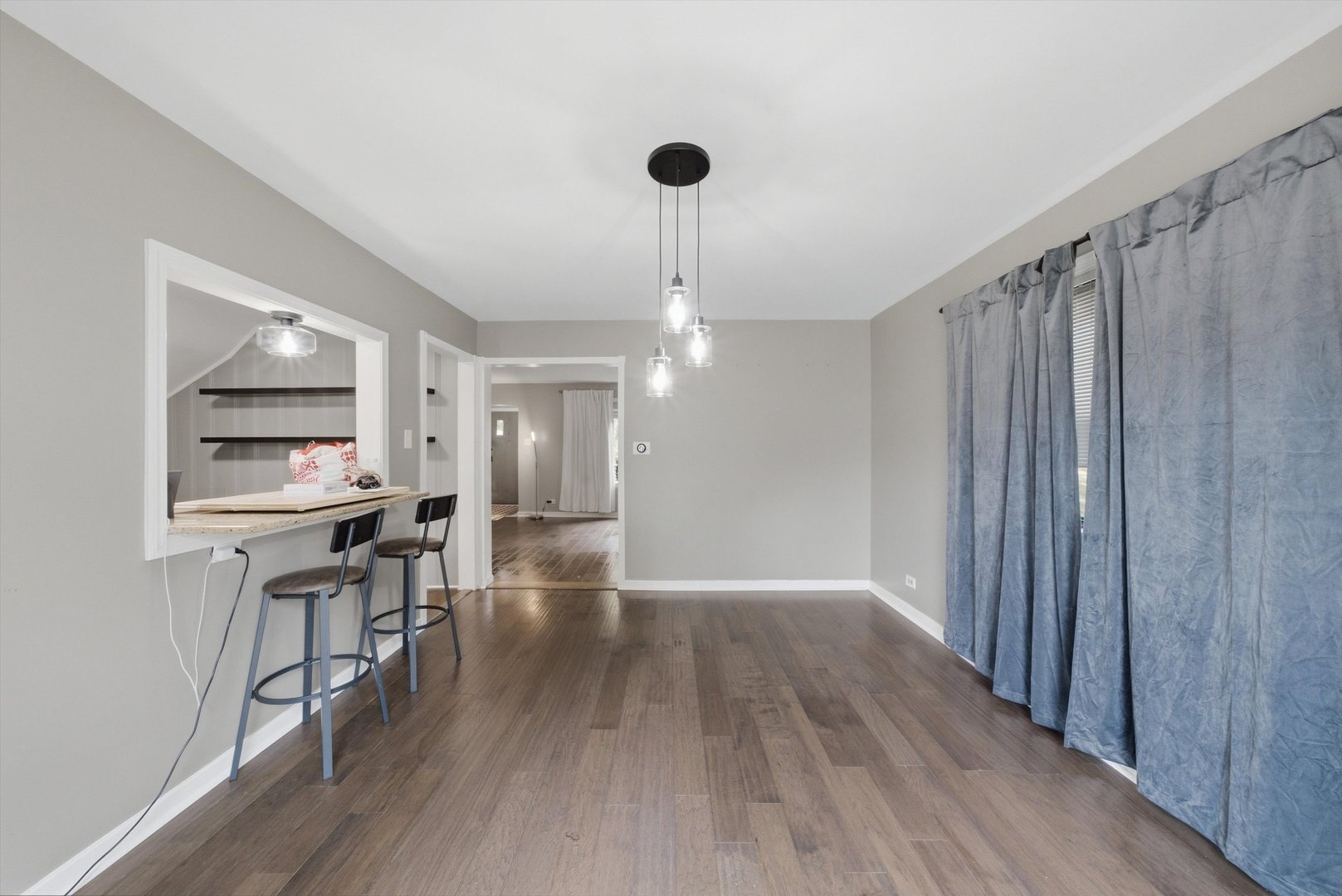 390 Bartram Road Riverside, IL 60546 - Photo 13 of 65 Gallery Image 13