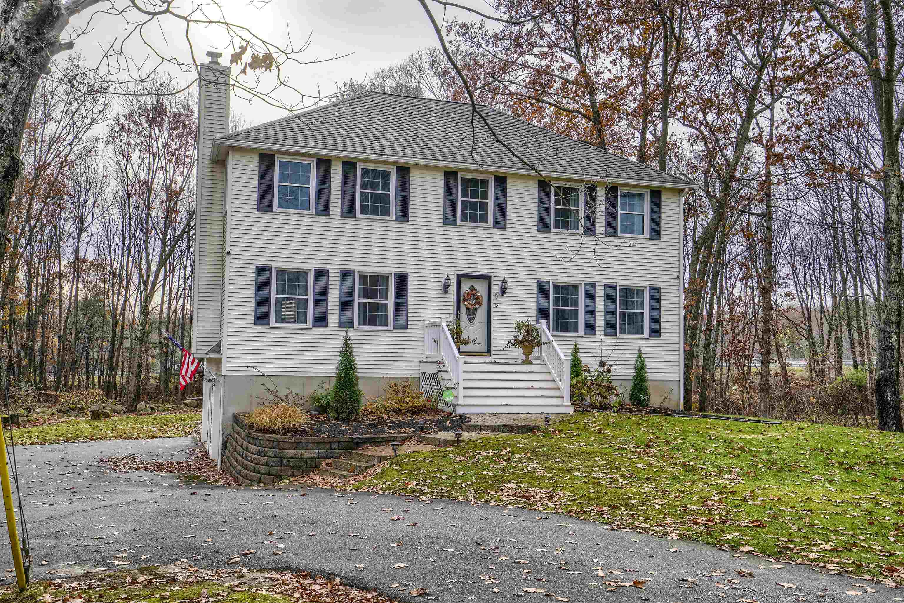12 Morrison Road Windham, NH 03087 - Photo 1 of 40
