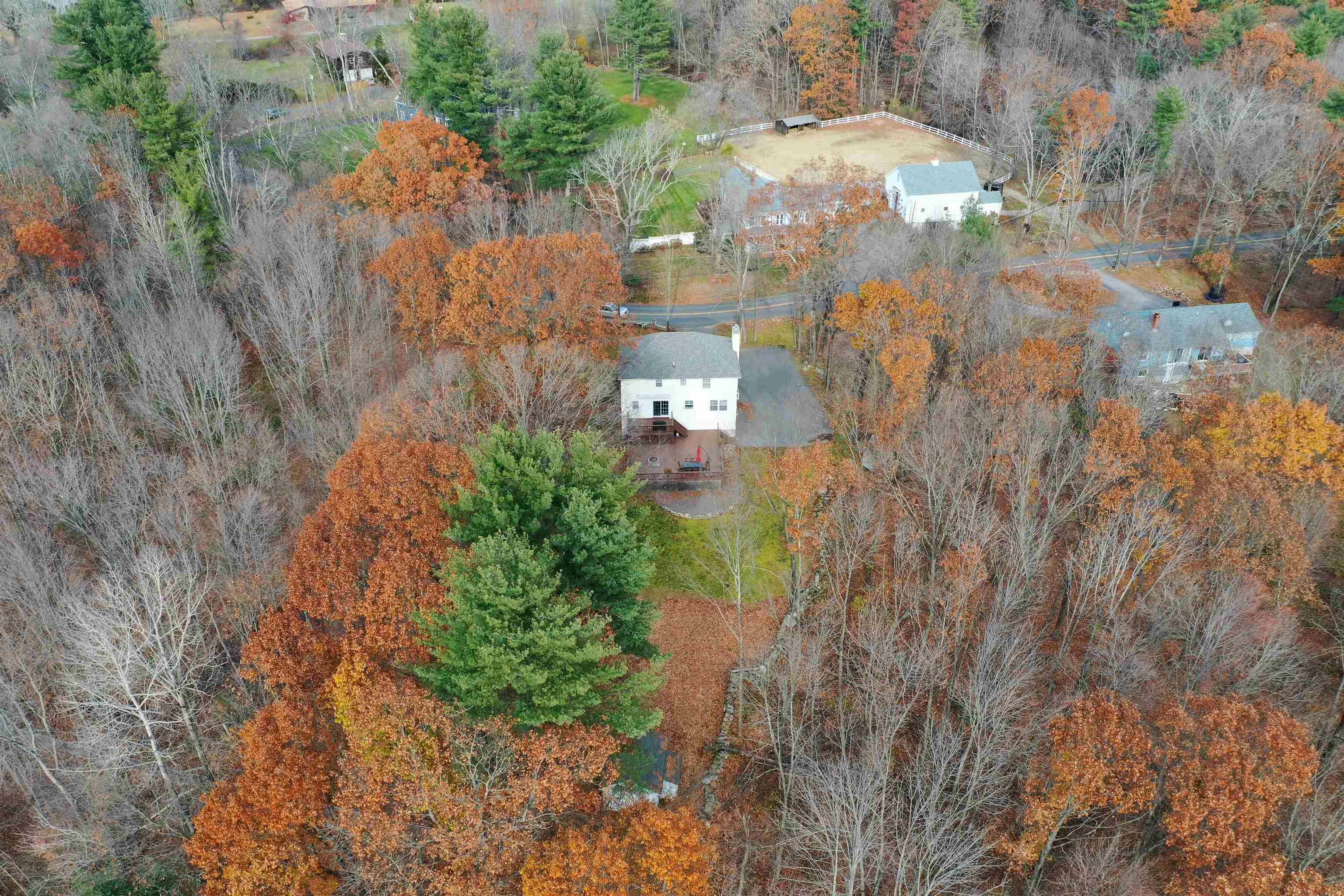 12 Morrison Road Windham, NH 03087 - Photo 4 of 40