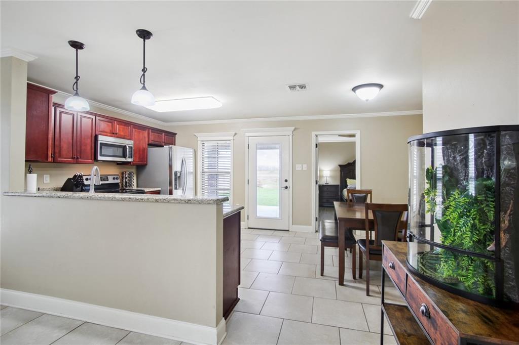 363 Landmark Drive Raceland, LA 70394 - Photo 5 of 16