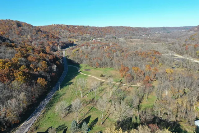 $25,000 | 8.38 M/l Acres Cty Rd C, Ferryville, WI 54628