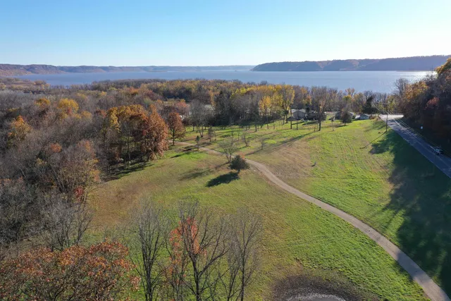 $25,000 | 8.38 M/l Acres Cty Rd C, Ferryville, WI 54628