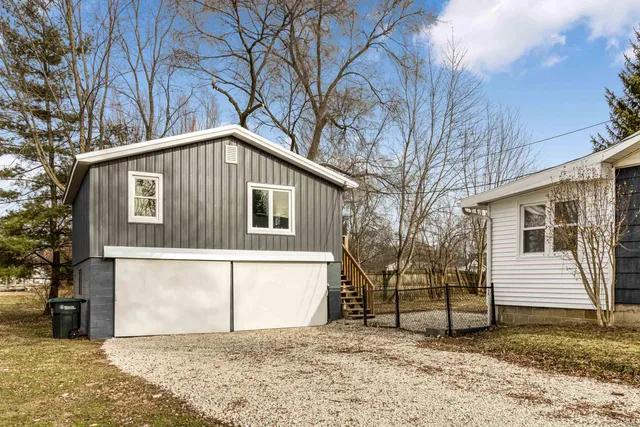 $169,900 | 1804 East 19th Street, Muncie, IN 47302