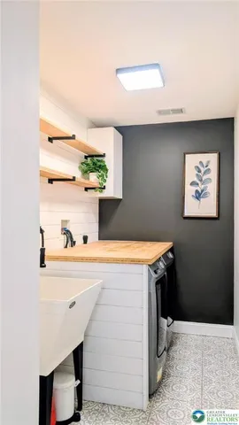 $549,900 | 1834 Majestic Drive, Orefield, PA 18069