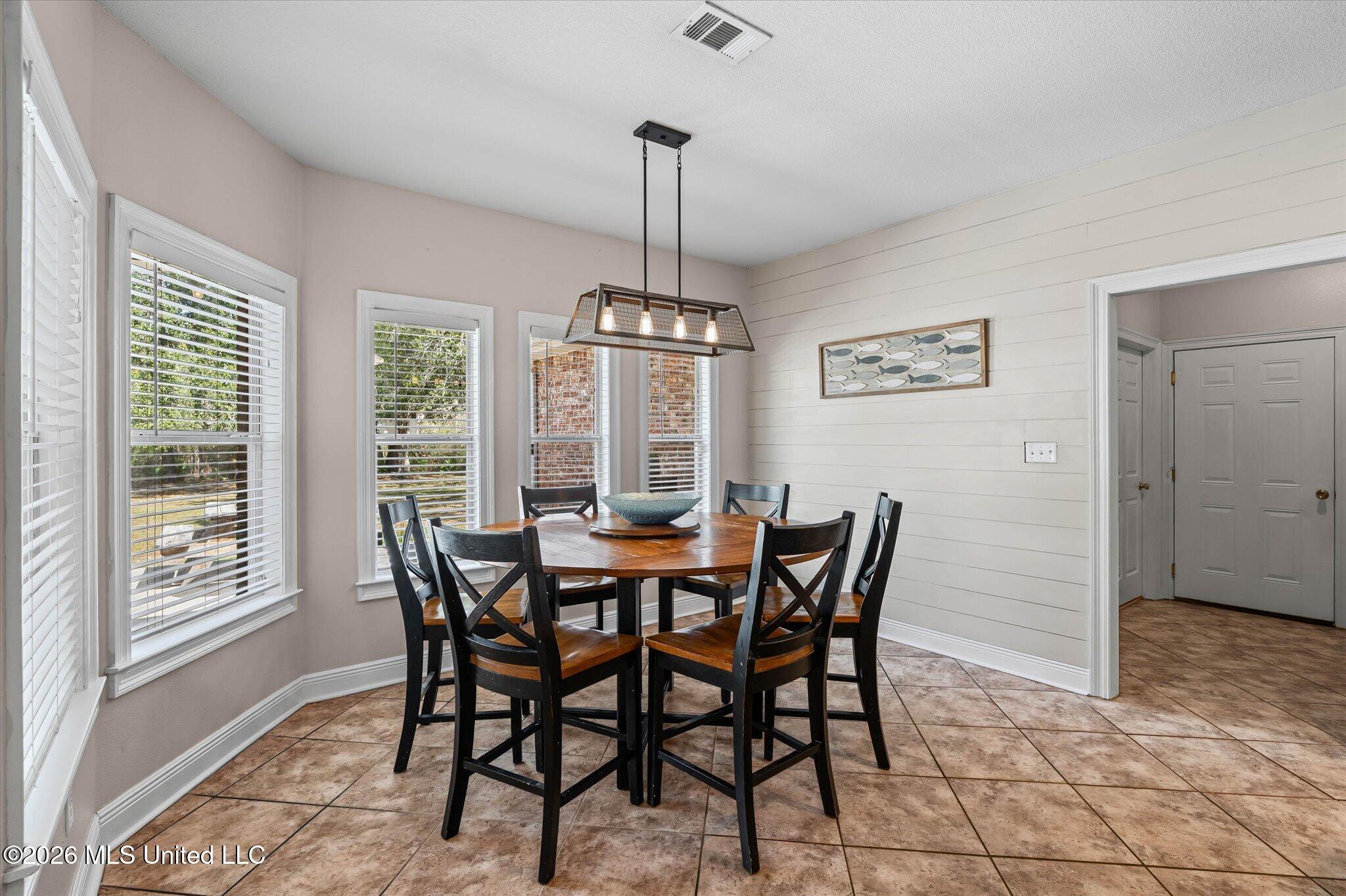 7900 Clamshell Avenue Ocean Springs, MS 39564 - Photo 12 of 46 11-7900 Clamshell Ave-110