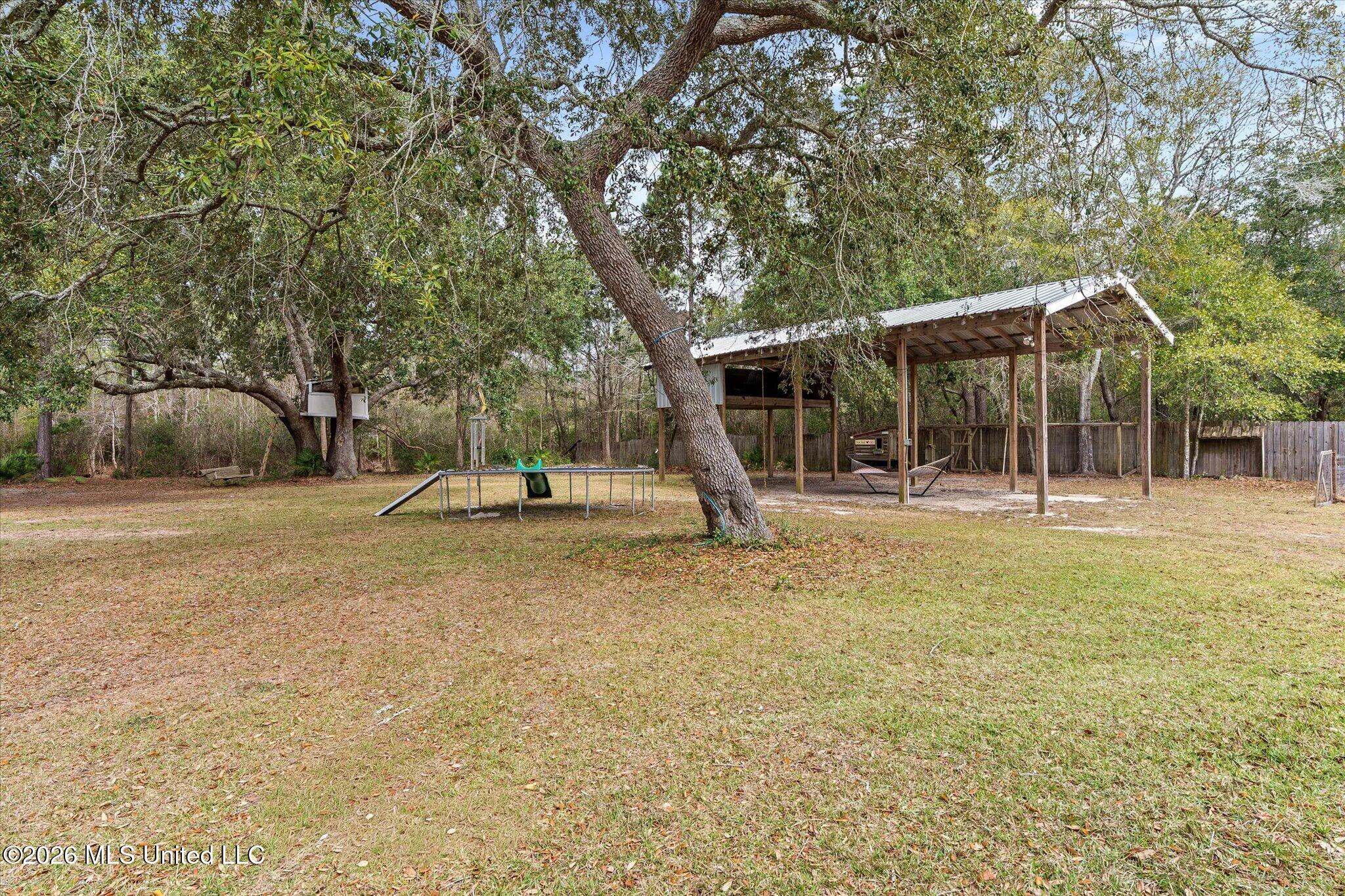 7900 Clamshell Avenue Ocean Springs, MS 39564 - Photo 28 of 46 27-7900 Clamshell Ave-126