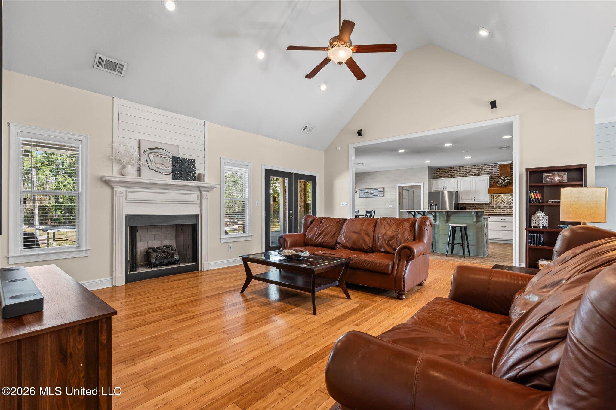 7900 Clamshell Avenue Ocean Springs, MS 39564 - Photo 8 of 46 07-7900 Clamshell Ave-106