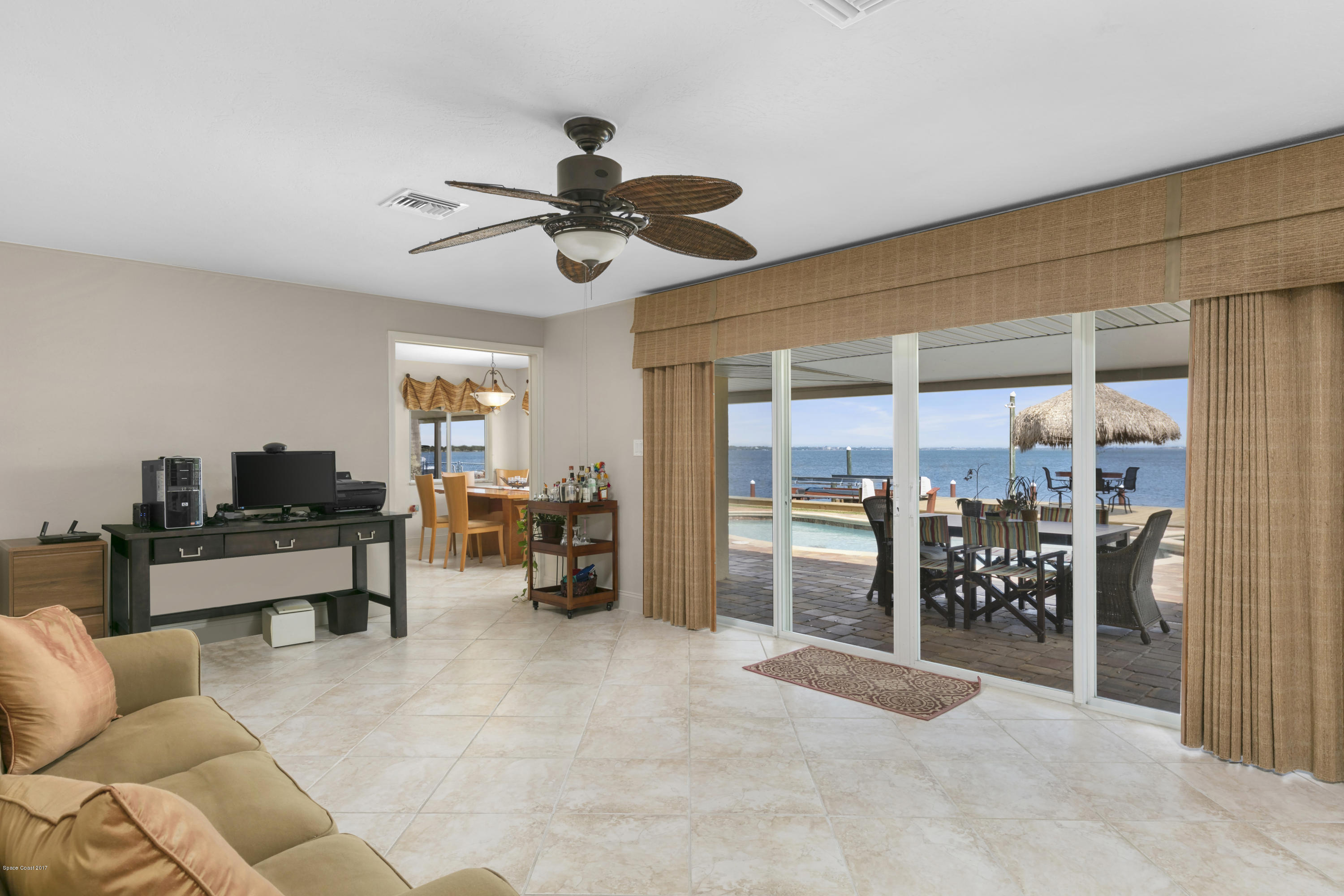 27 Country Club Road Cocoa Beach, FL 32931 - Photo 14 of 25 Family Room