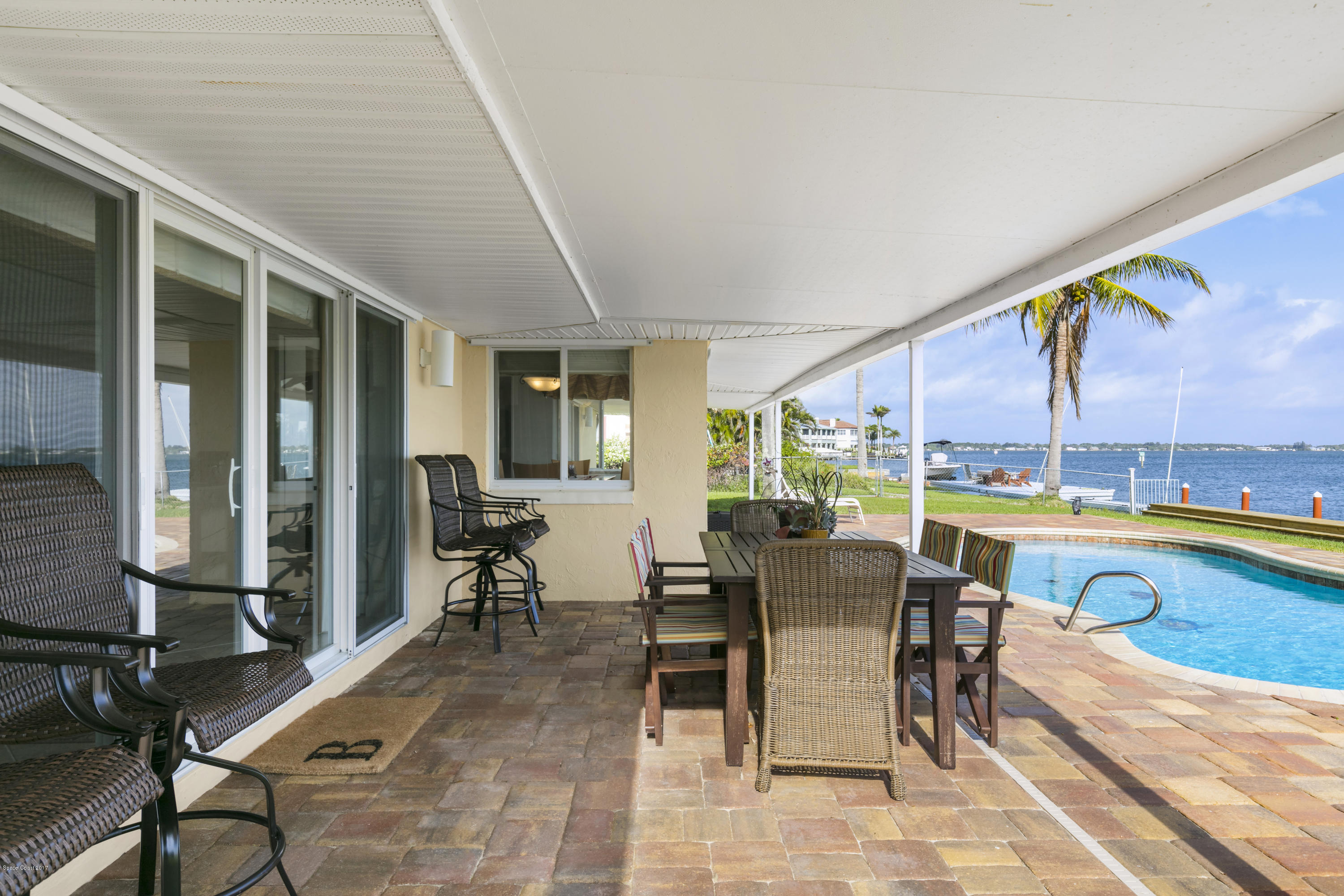 27 Country Club Road Cocoa Beach, FL 32931 - Photo 23 of 25 Covered Patio