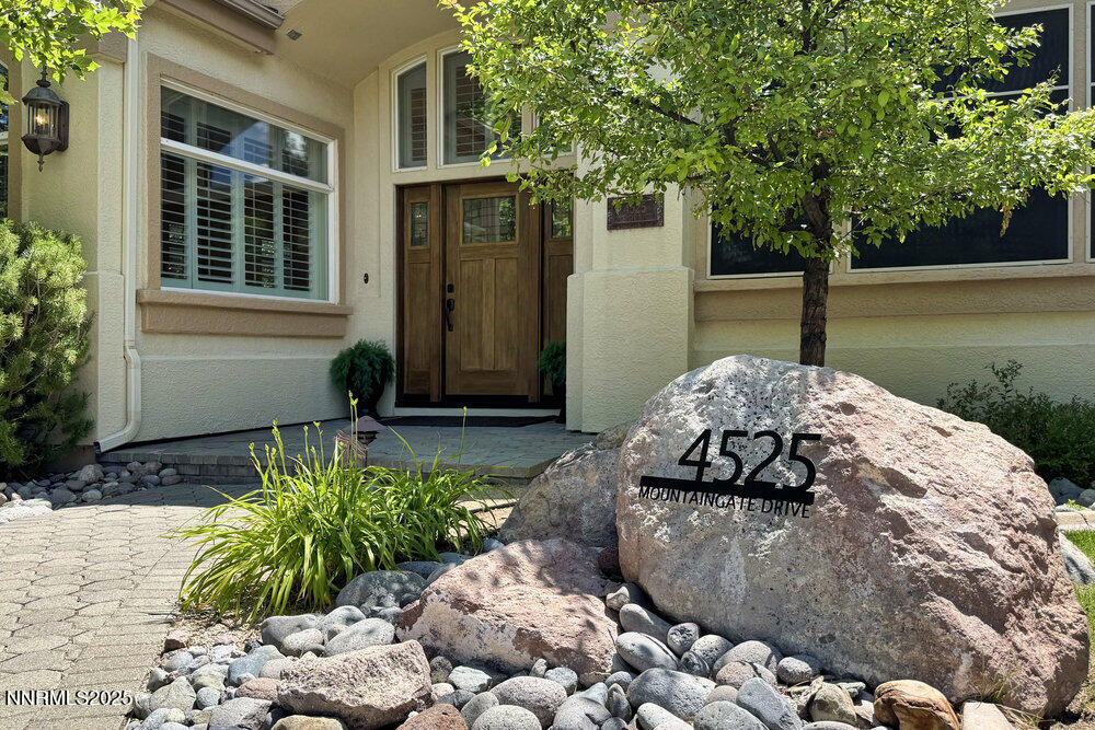 4525 Mountaingate Drive Reno, NV 89519 - Photo 1 of 37 001_img_1641_397