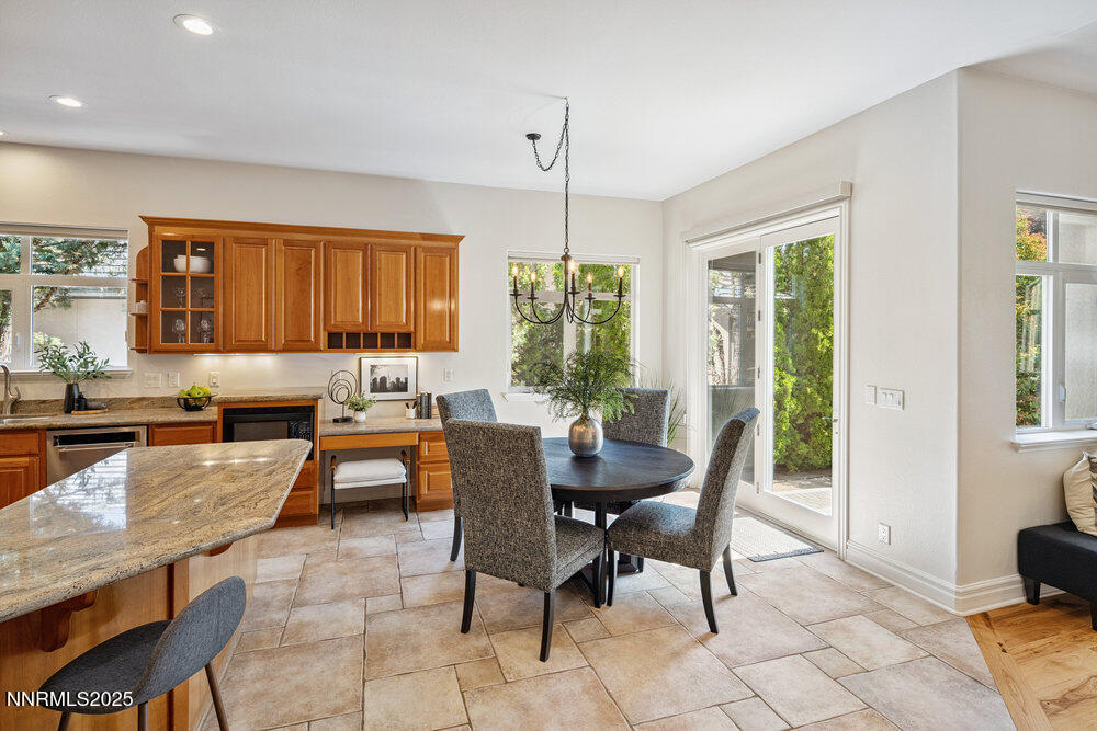 4525 Mountaingate Drive Reno, NV 89519 - Photo 9 of 37 012_dsc08284_825