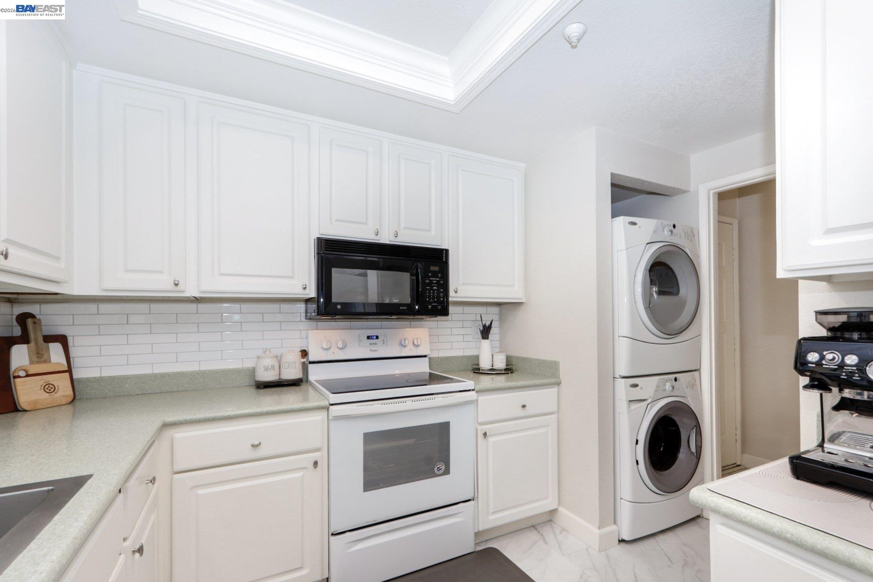 2627 Oak Road, Unit A Walnut Creek, CA 94597 - Photo 6 of 21