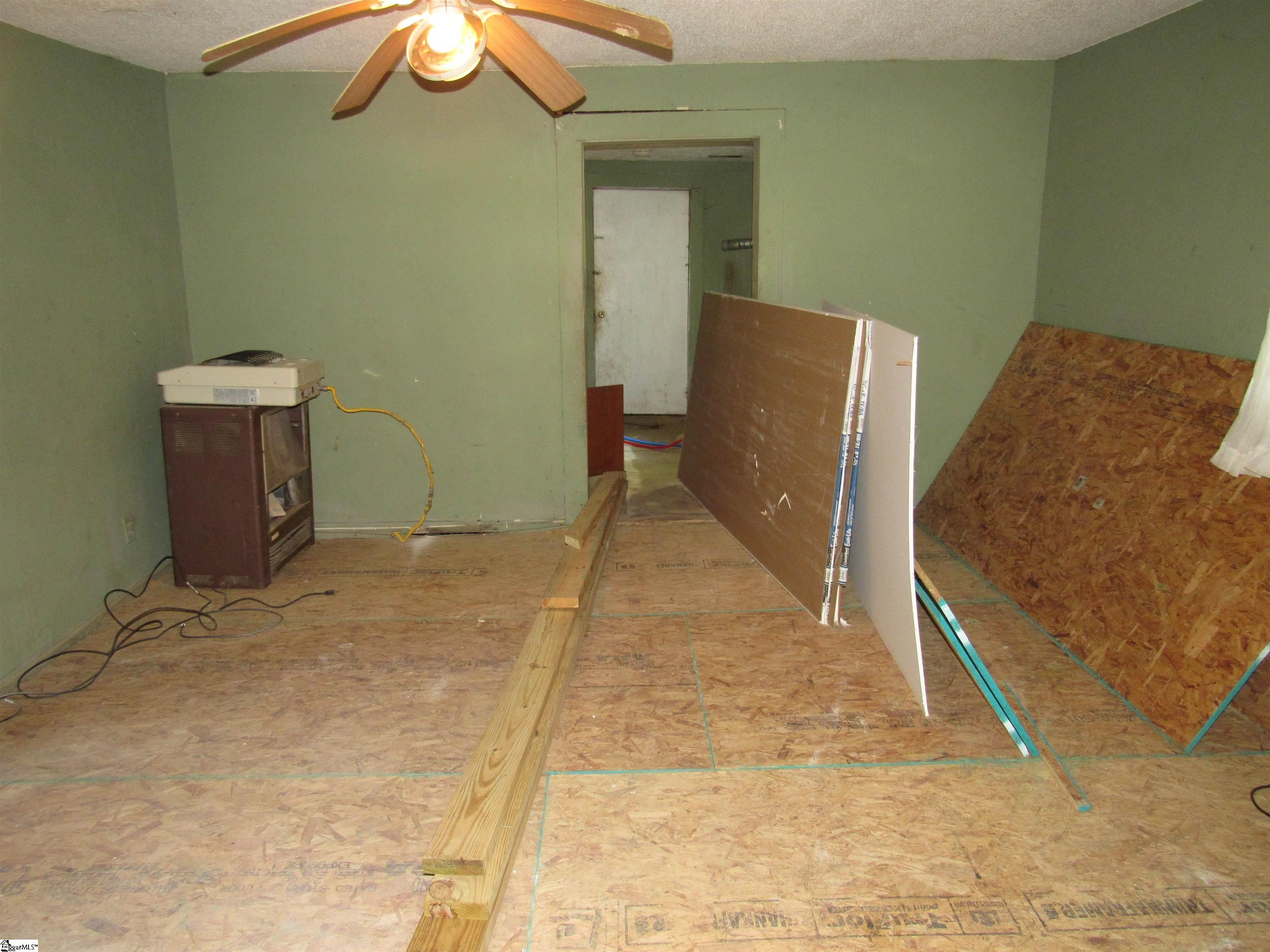 302 May Street Union, SC 29379 - Photo 4 of 16