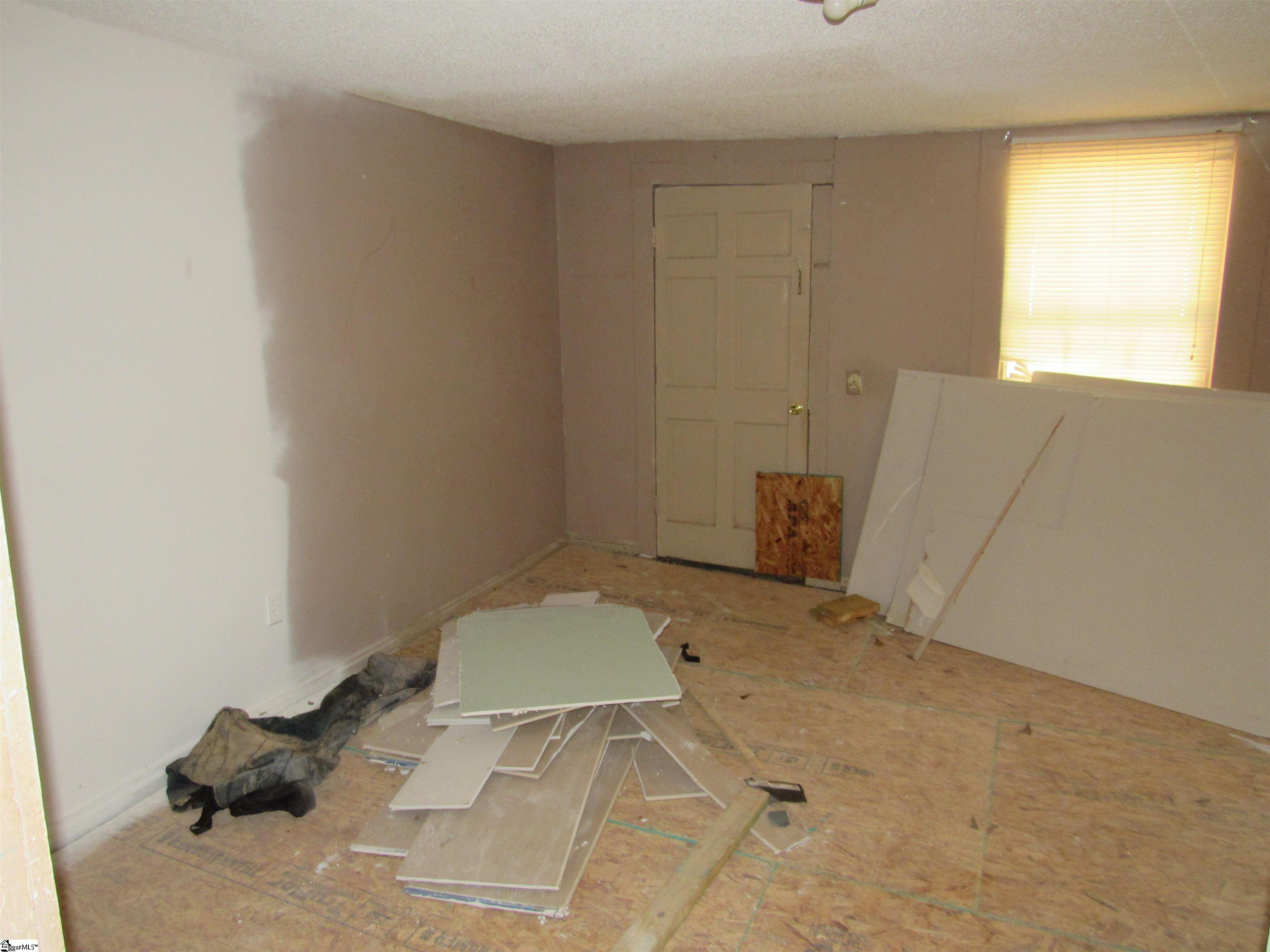 302 May Street Union, SC 29379 - Photo 7 of 16