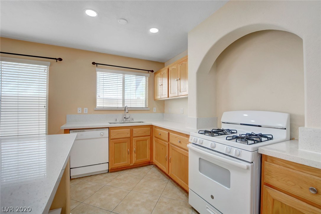 7316 Vinca Road Las Vegas, NV 89113 - Photo 14 of 39