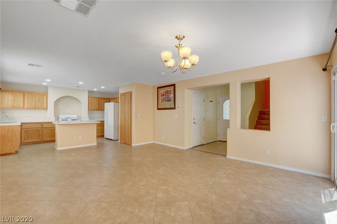 7316 Vinca Road Las Vegas, NV 89113 - Photo 8 of 39